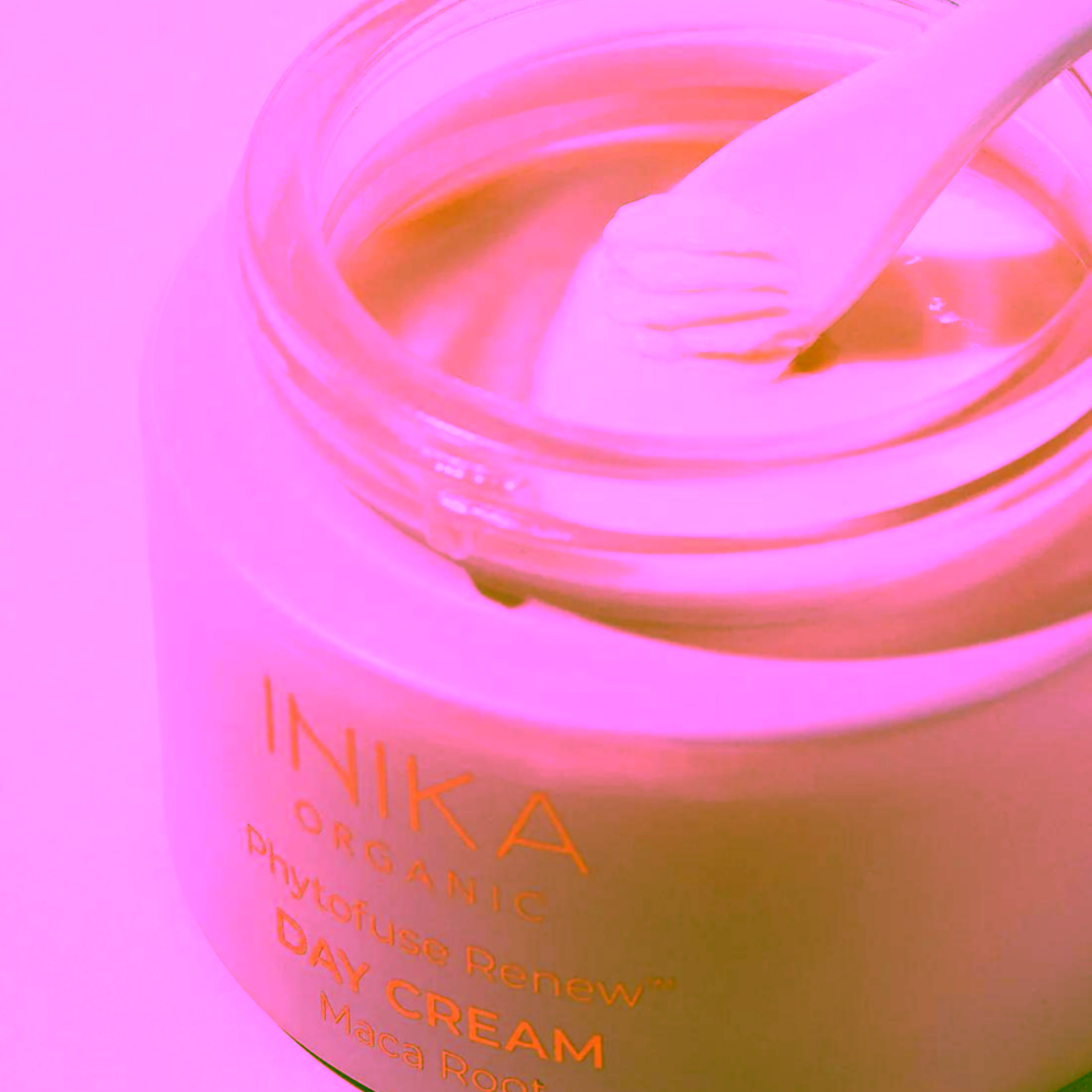 Inika Organic Phytofuse Renew Denní krém s výtažkem z kořene maca a probiotiky 50 ml