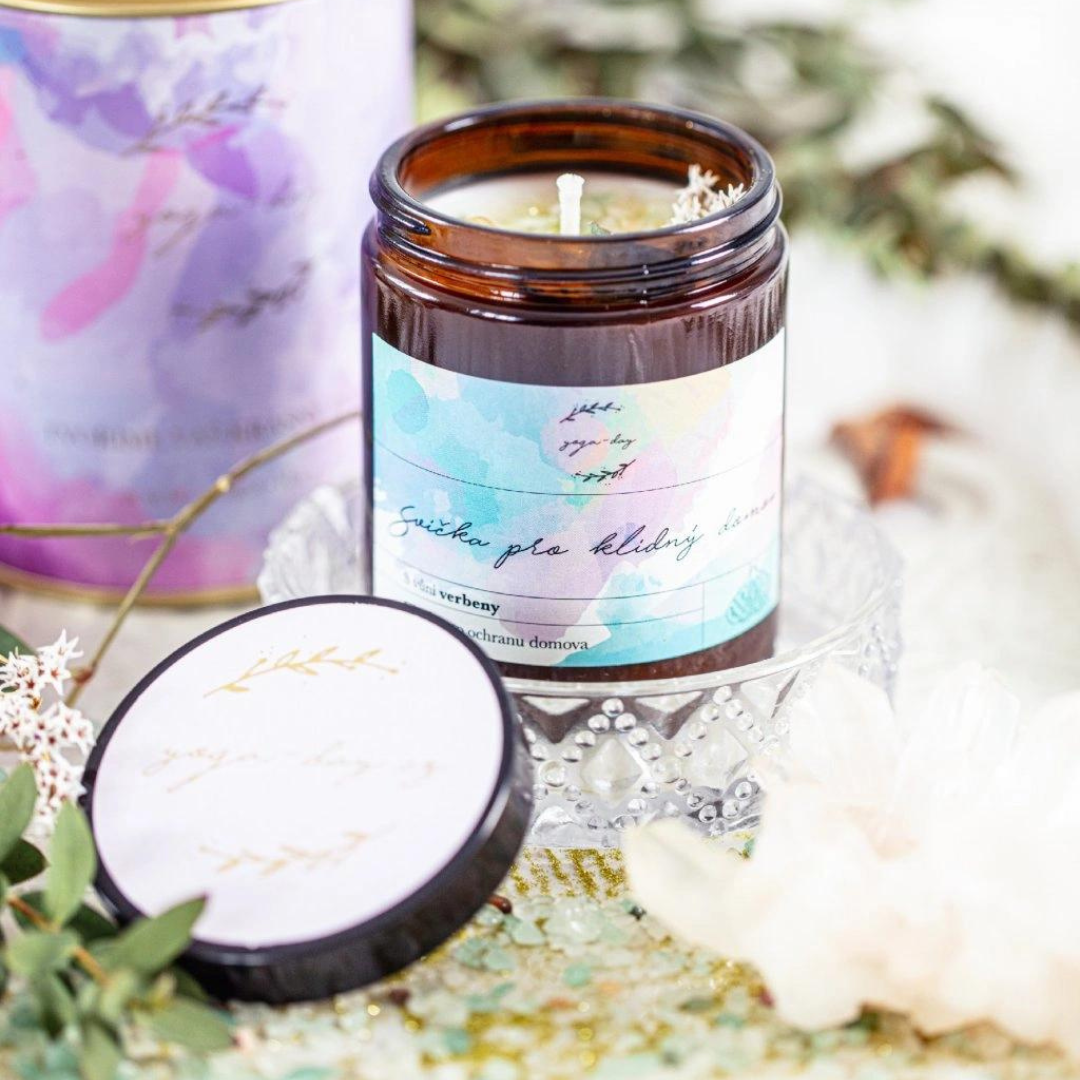 Yoga Day Svíčka pro klidný domov s citrínem a verbenou