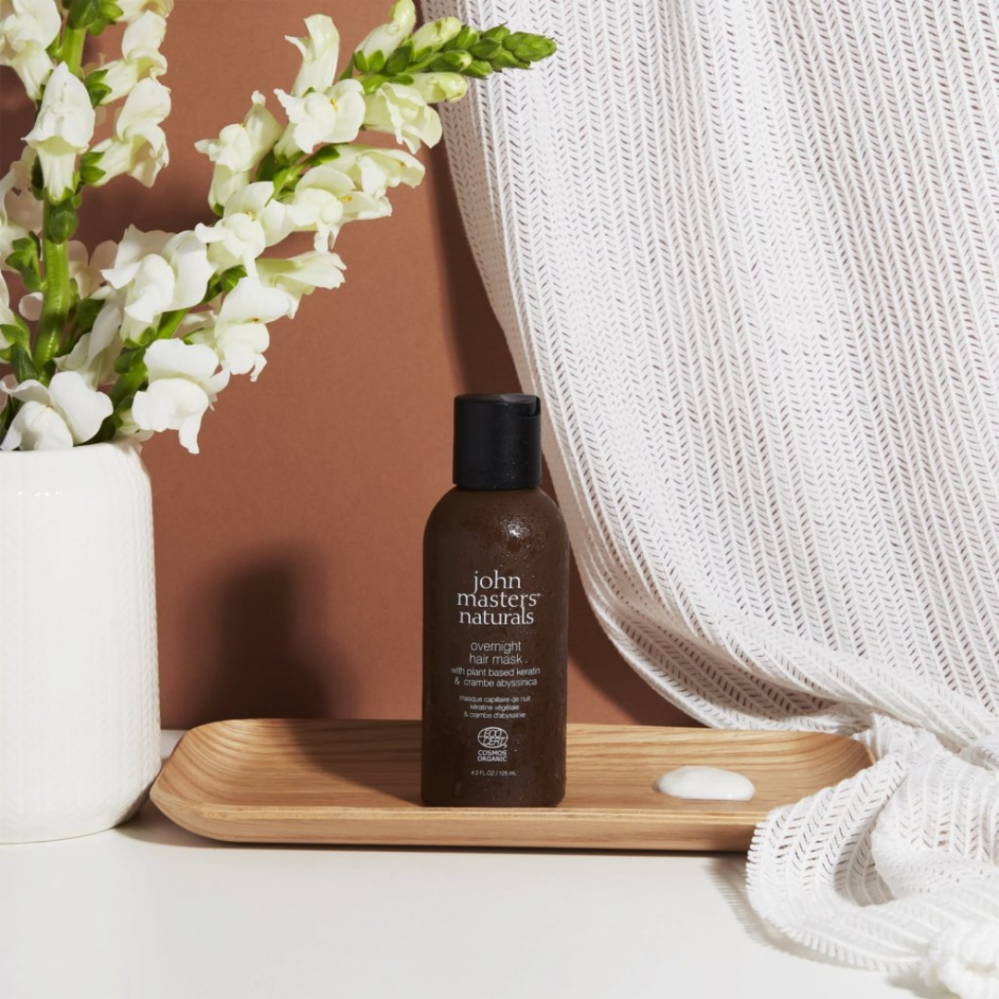 John Masters Organics Noční vlasová maska s rostlinným keratinem Overnight Hair Mask with Plant Based Keratin & Crambe Abyssinica