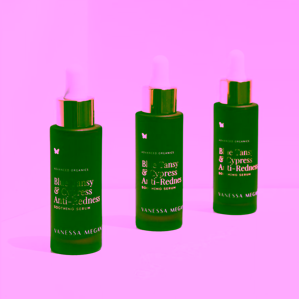Vanessa Megan Zklidňující hydra sérum s Blue Tansy a koloidním stříbrem Blue Tansy & Cypress Anti-Redness Soothing Serum