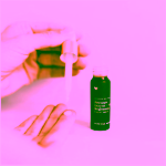 Vanessa Megan Rozjasňující a liftingové oční sérum Pineapple Enzyme + HA Brightening Eyelift Serum ZLEVNĚNO