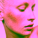 Nui Cosmetics Přírodní kompaktní tvářenka