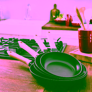 staub-litinova-panev-drevena-rukojet-5