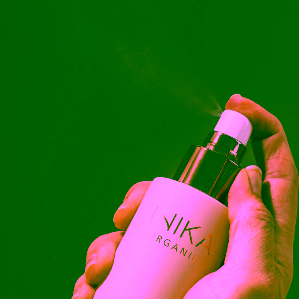 Inika Organic Přírodní hydratační pleťová mlha Toning mist