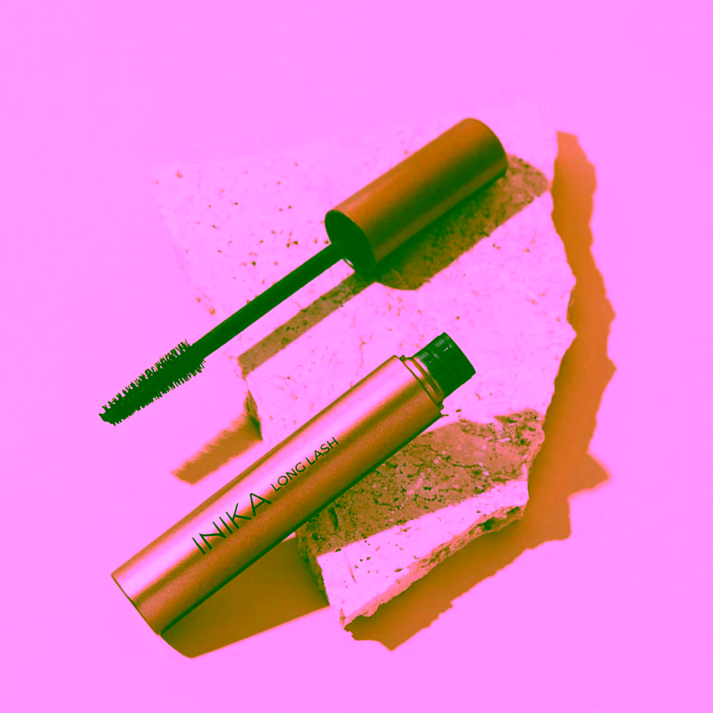 Inika Organic Přírodní prodlužující veganská řasenka Long Lash