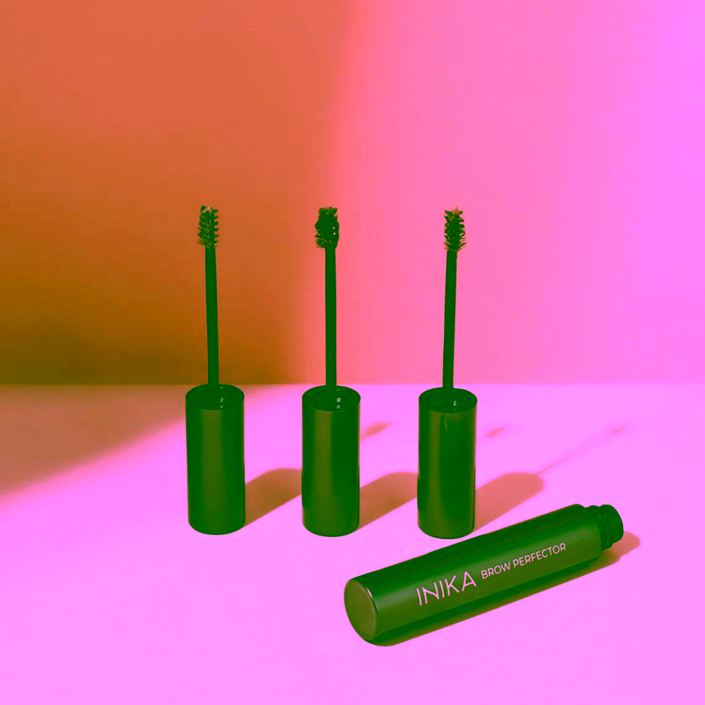 Inika Organic Přírodní řasenka na obočí