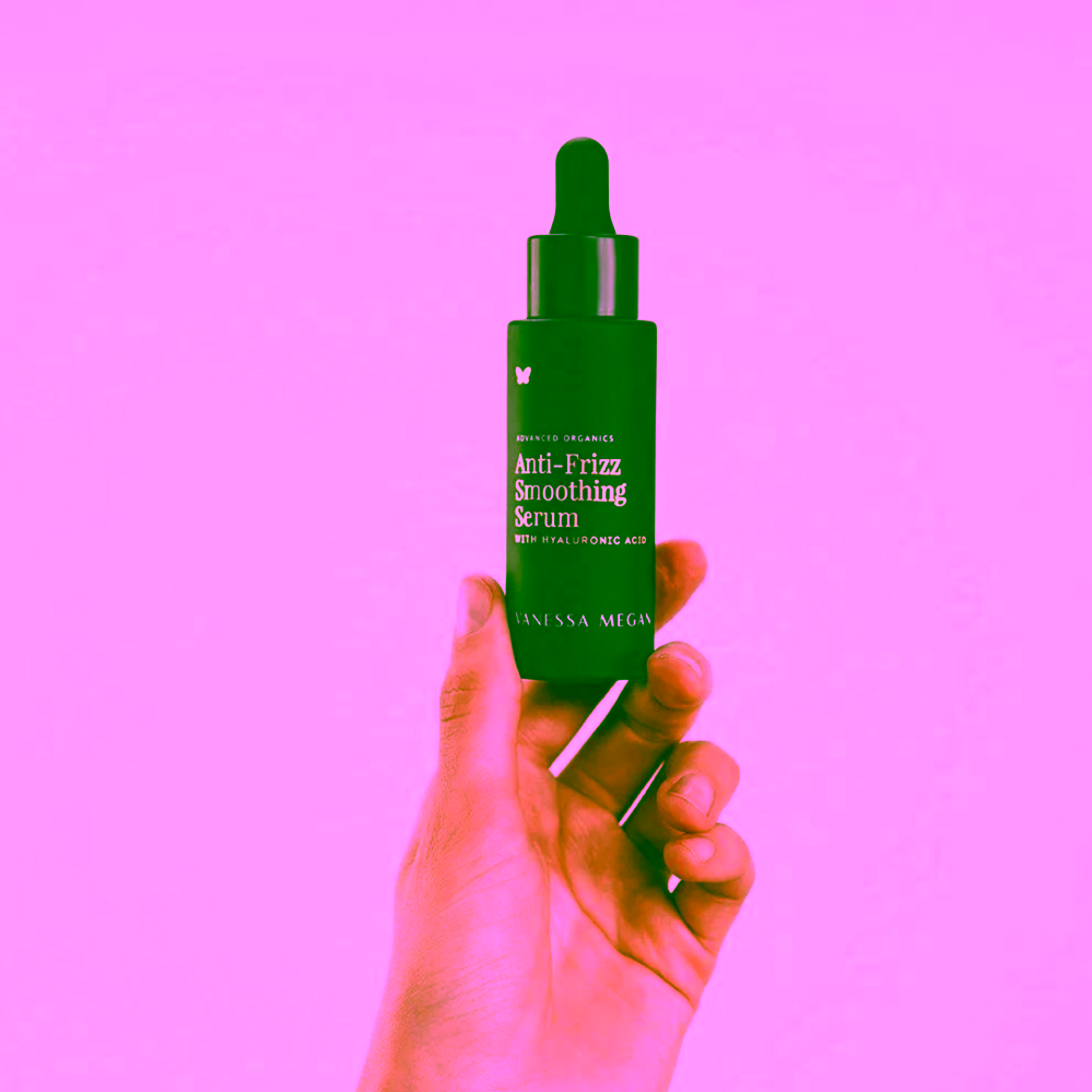 Vanessa Megan Vyhlazující sérum proti krepatění vlasů s kyselinou hyaluronovou Anti-Frizz Smoothing Hair Serum