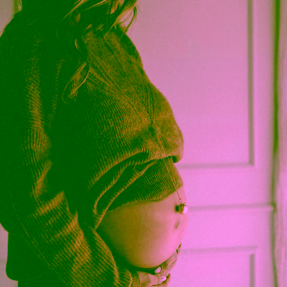 Ilado Bow Pregnancy Necklace těhotenská bola