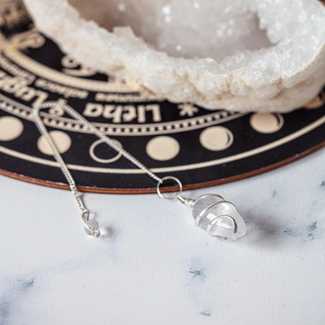 Yoga Day Kouzelné kyvadlo s křišťálem a spirálou