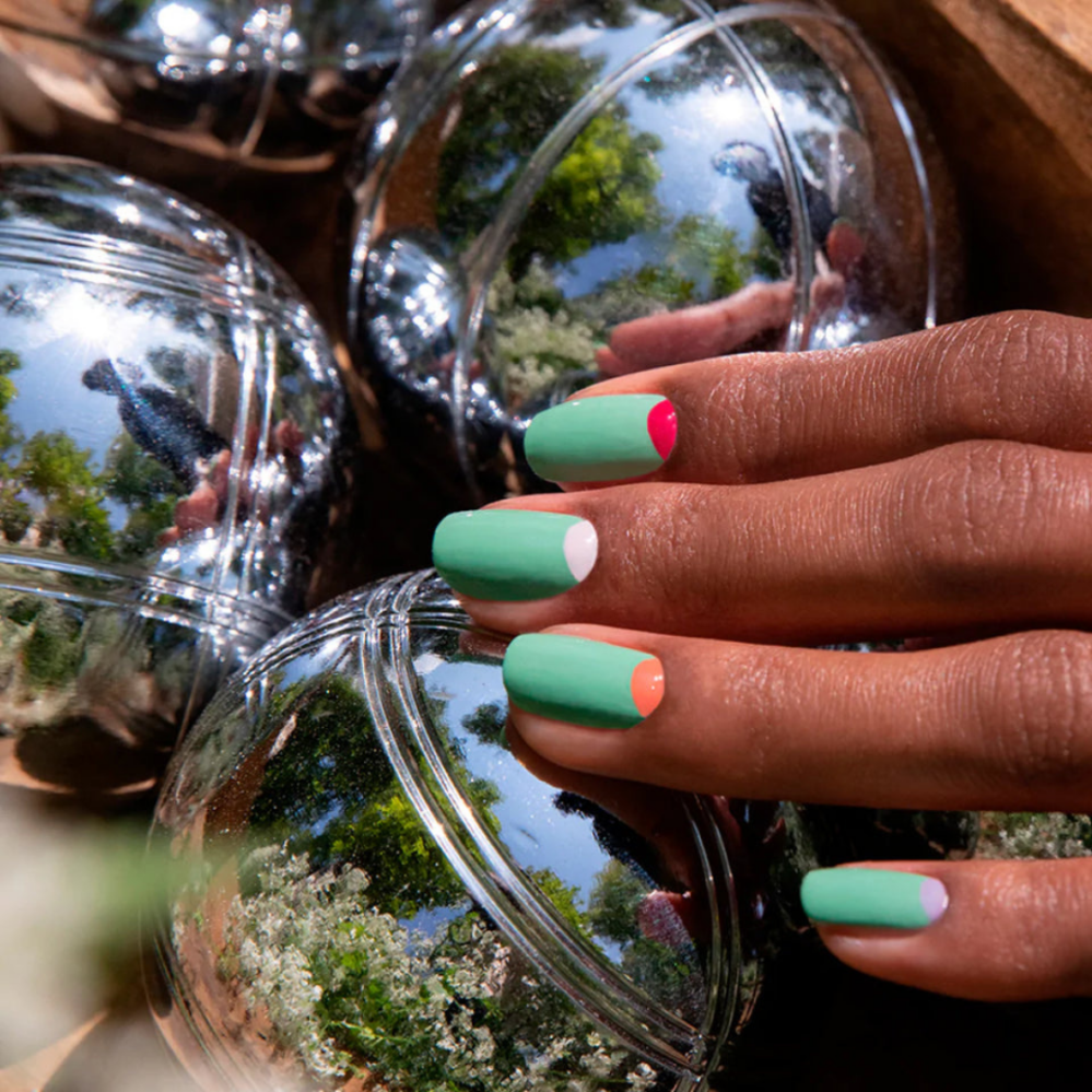 Manucurist Green lak Amande