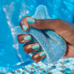 Manucurist Green lak Riviera