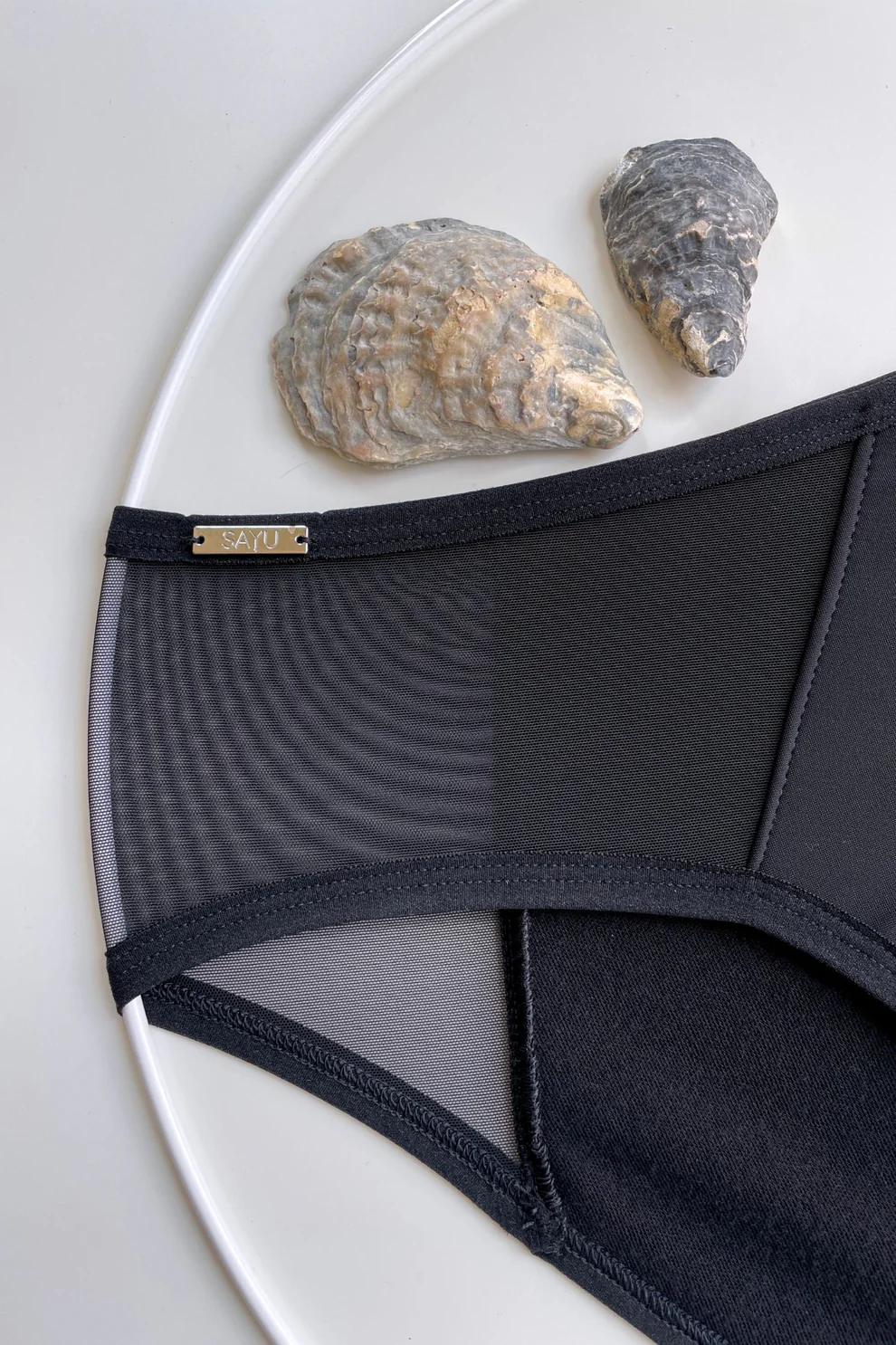 SAYU Menstruační plavky s transparentními boky