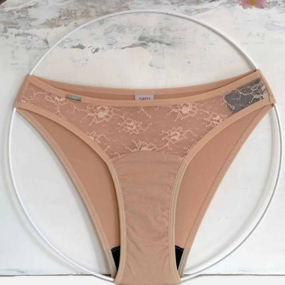 SAYU MODAL Hi Cut tělové kalhotky s krajkou