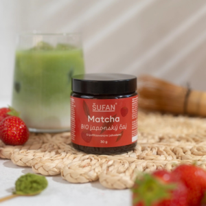 sufan-bio-matcha-s-lyofilizovanymi-jahodami-30g-1