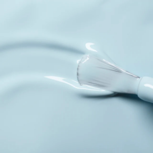 manucurist-green-lak-light-blue