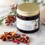 Yoga Day Tradiční vánoční purpura s Palo Santo