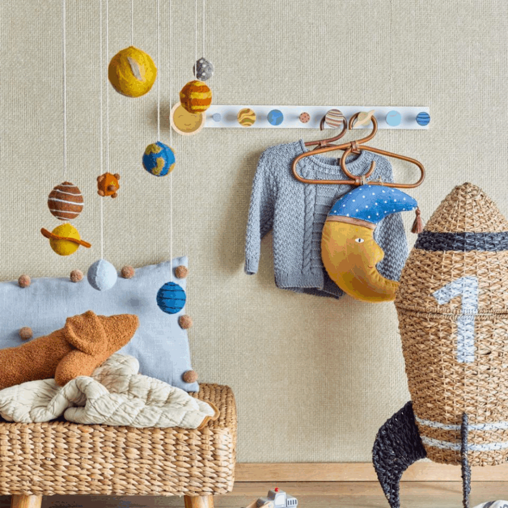 Bloomingville Space barevný věšák z MDF dřeva FSC®100 %