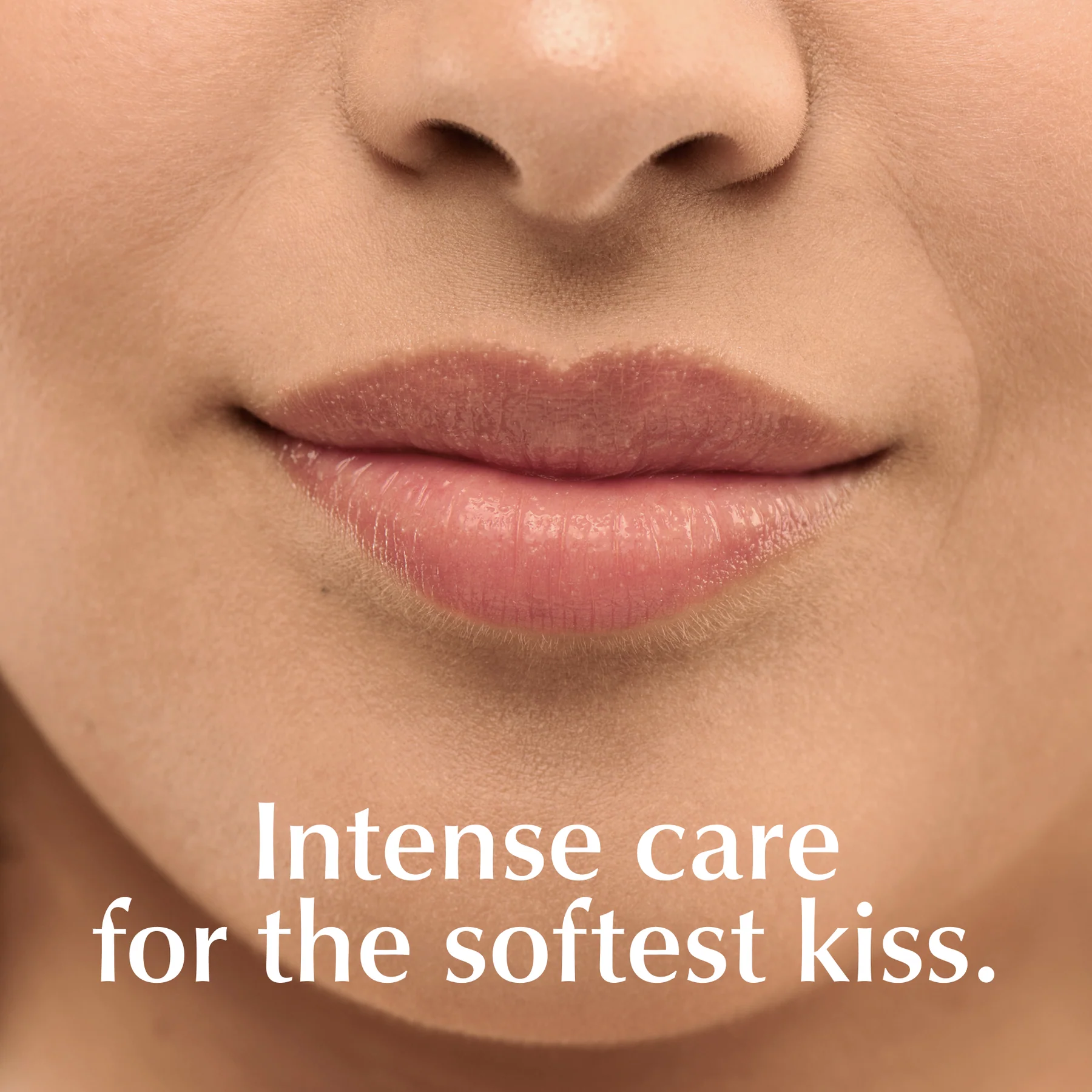 HYDRATAČNÍ BALZÁM NA RTY S KAKTUSEM