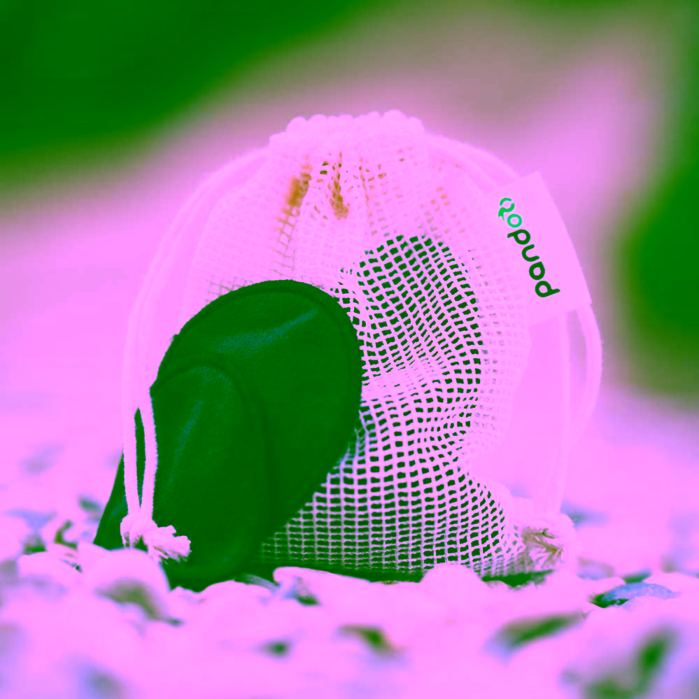 Pandoo Pratelné odličovací tamponky z bio bavlny 10 ks černé