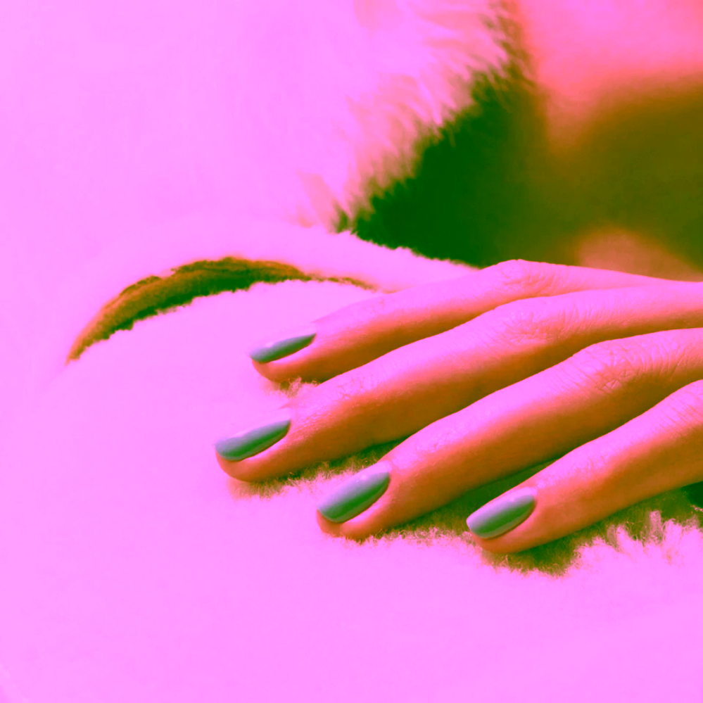 Manucurist Green lak Mist Grey