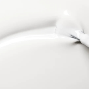 manucurist-green-lak-snow (3)