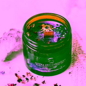 yoga-day-svicka-s-drevenym-knotem-pro-carodejku (2)